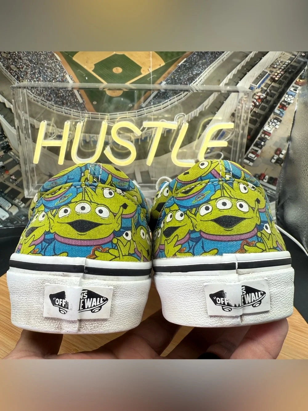 Vans Era Toy Story Aliens Women’s 9/ Men’s 7.5